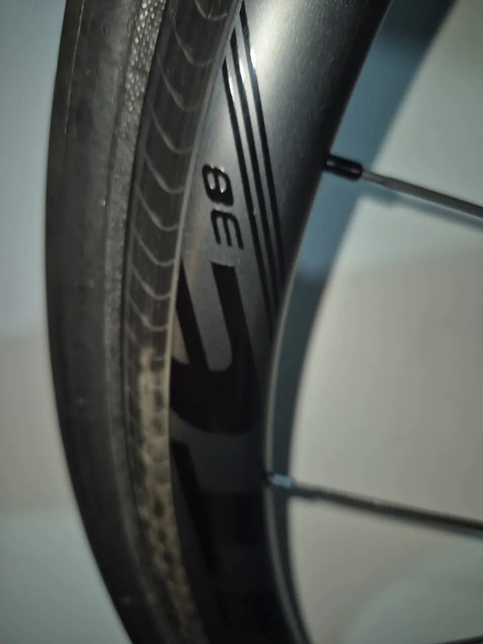 Rodas elite 38 carbono - Foto 3