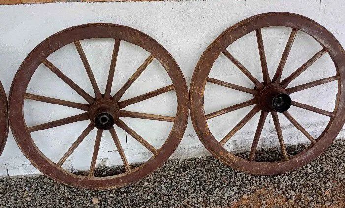 Roda de carroça original 