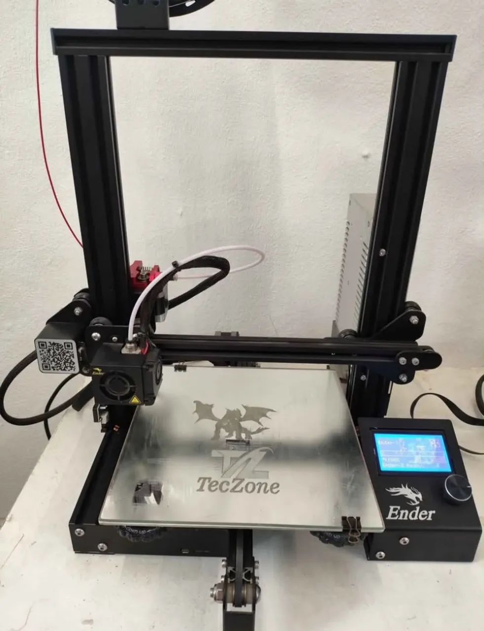 Impressora 3D Ender 3 + kit tinta + kit bico - Foto 4