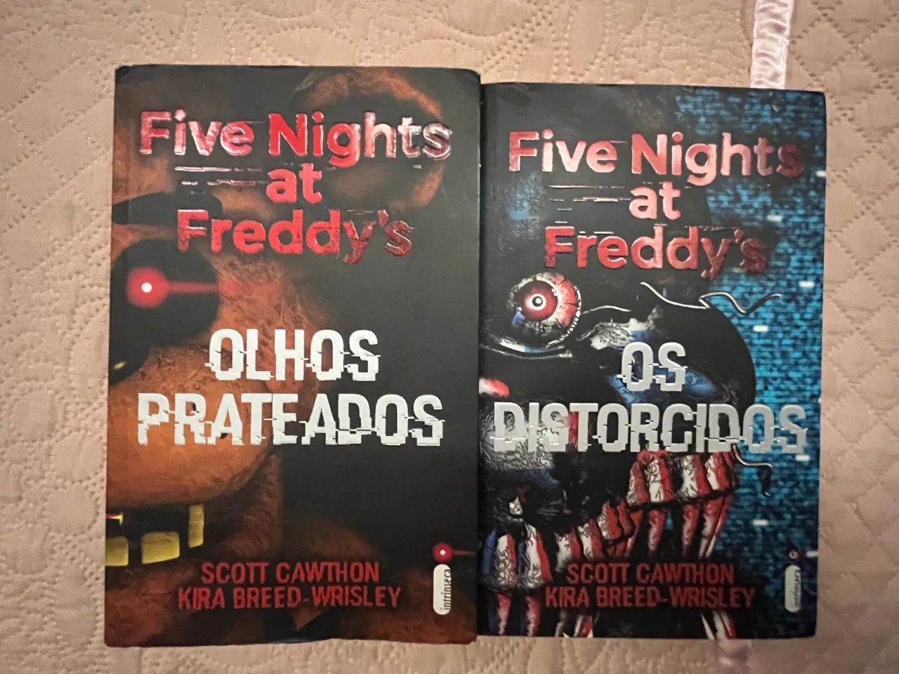 Livros Fnaf