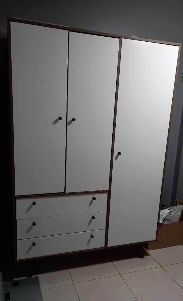 Guarda roupa