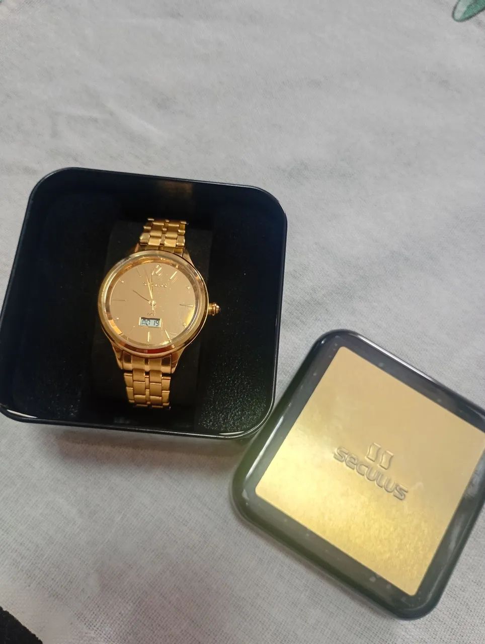 Relógio dourado  - Foto 2