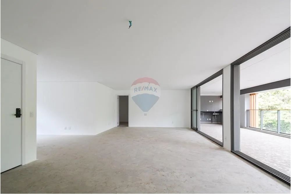 Apartamento tipo para venda com 4 quartos, sendo 4 suítes, 274m² - Foto 5