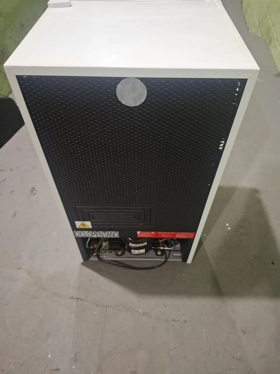 Frigobar Philco 93L PFG111B - Foto 2