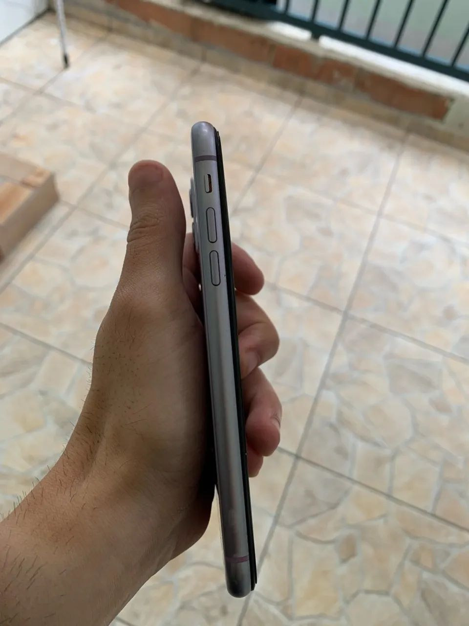 iPhone 11 64gb - Face ID off - Foto 3