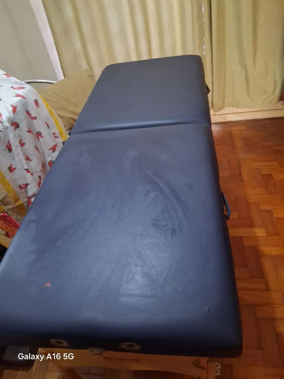 Vendo maca de massagem em bom estado
