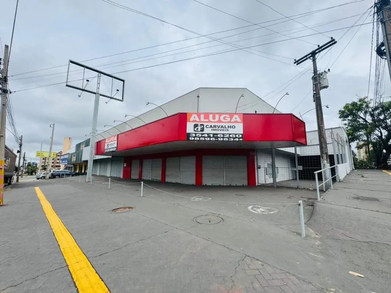 GALPÃO COMERCIAL DE 430m² - AV. RIO VERDE, N°1130 - Foto 2