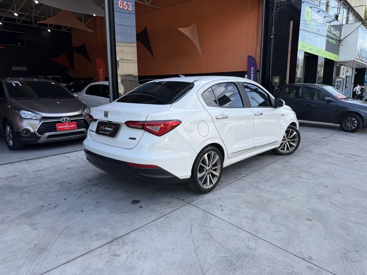 Fiat Cronos Precision 1.8 16V Flex Aut. 2019 - Foto 5