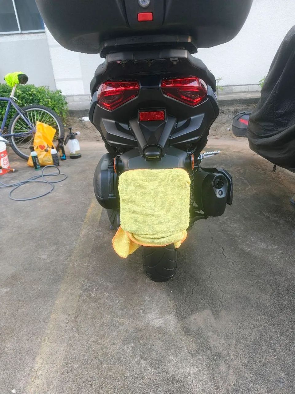 Vendo scooter Xmax 250 2025 - Foto 5
