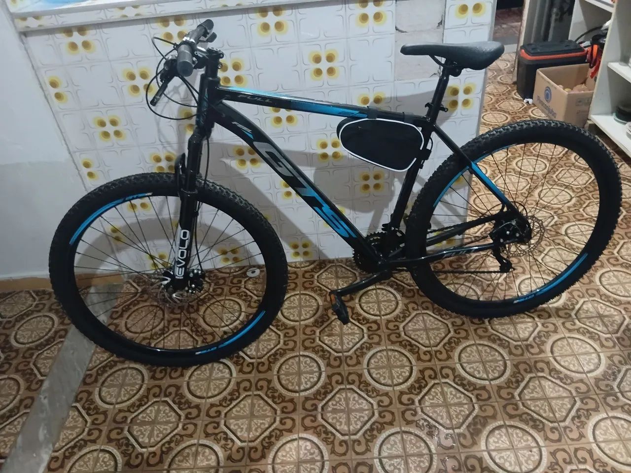 Bicicleta GTS ARO 29 Aceito troca