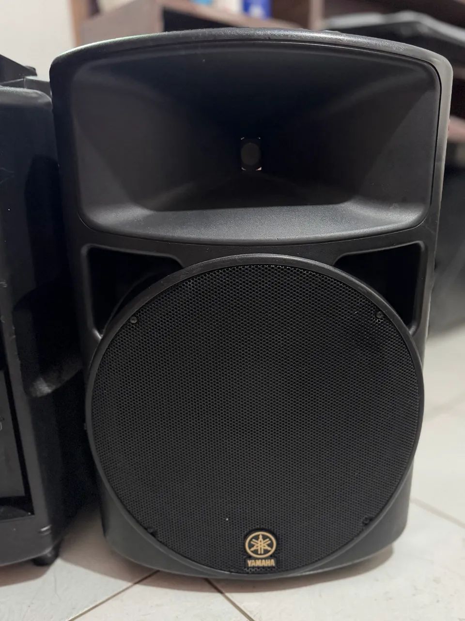 Par de caixa de som Yamaha.  - Foto 3