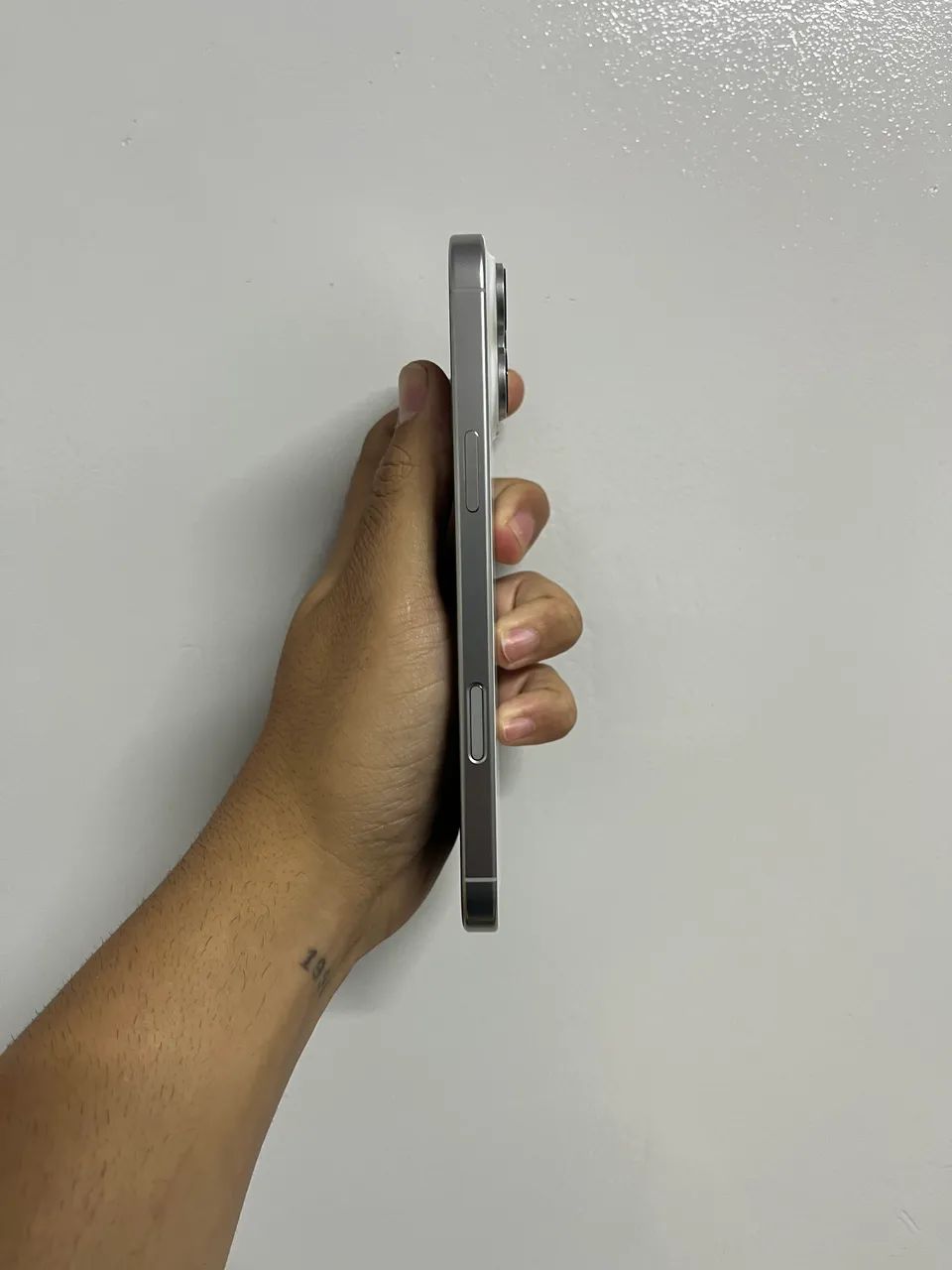 iphone 16 pro max 256gb  - Foto 2