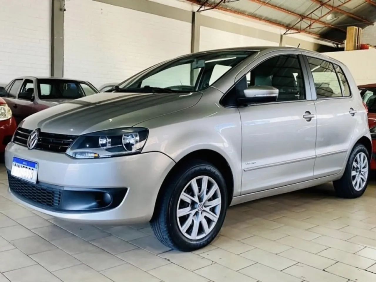 Volkswagen Fox Fox Comfortline 1.0 Flex 8V 5p 2015