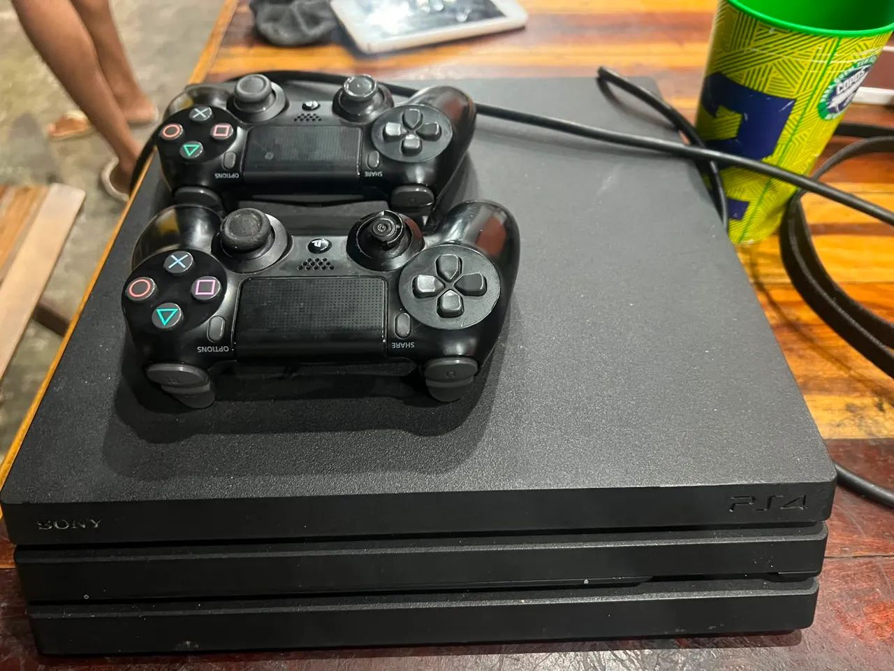 Vendo ps4 pro  - Foto 4