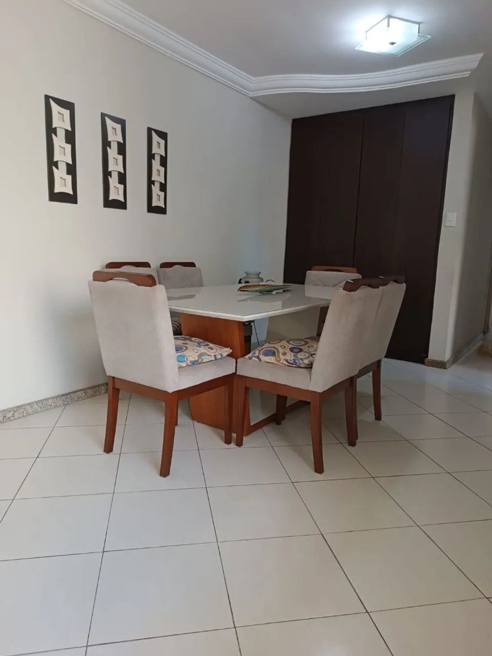 Mesa de Jantar 6 Lugares com Tampo de Vidro e Laca - Credimóveis - Foto 2