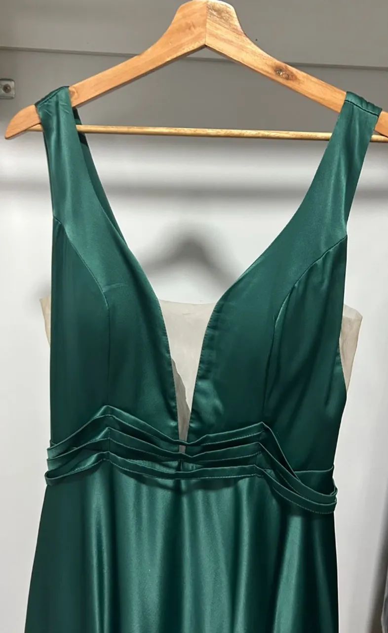 Vestido longo verde elegante tam 40 - Foto 3