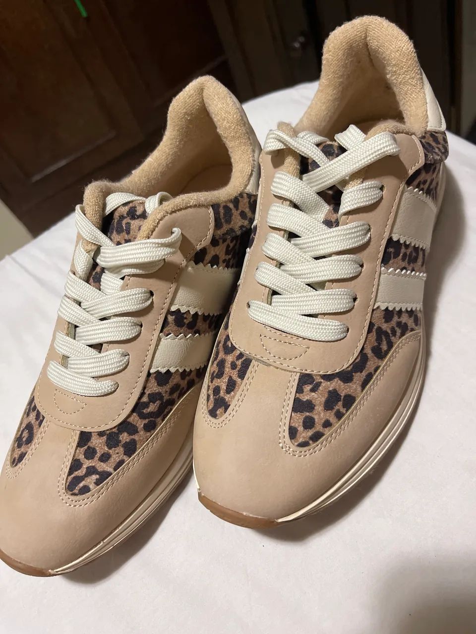 Tênis animal print importado  - Foto 3