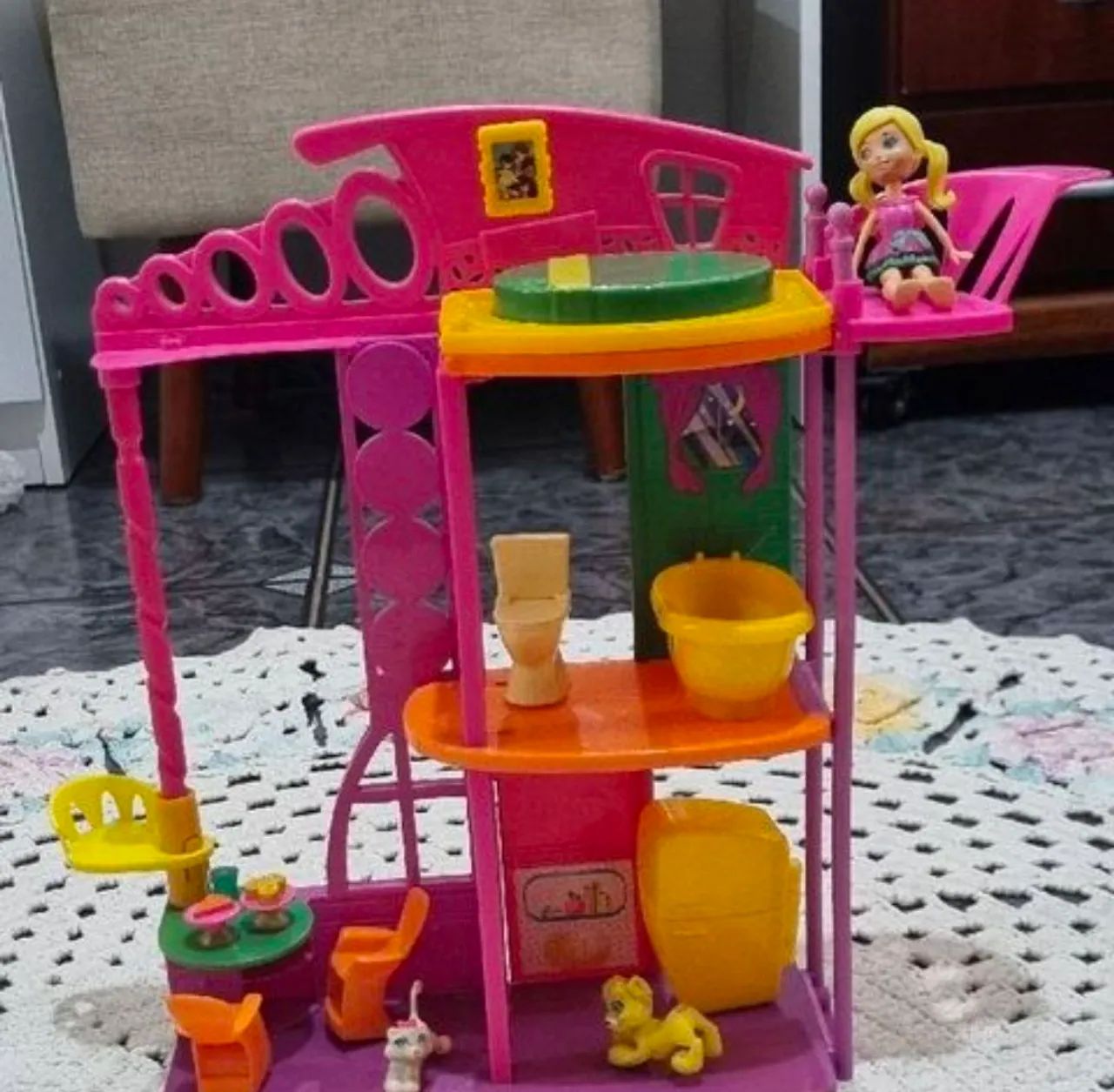 Casa da Polly Pocket cola e descola