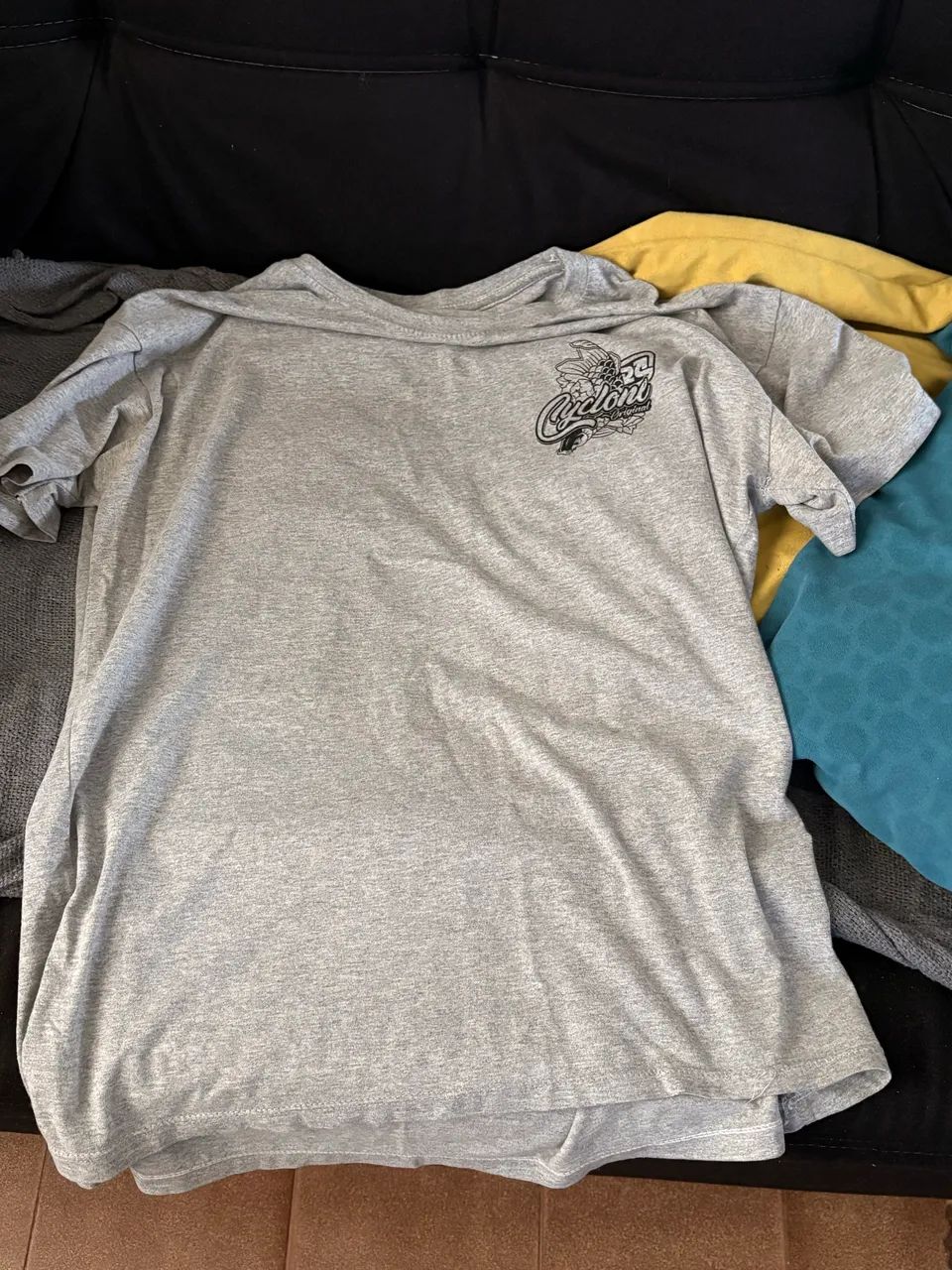 Camisa ciclone cinza - Foto 2