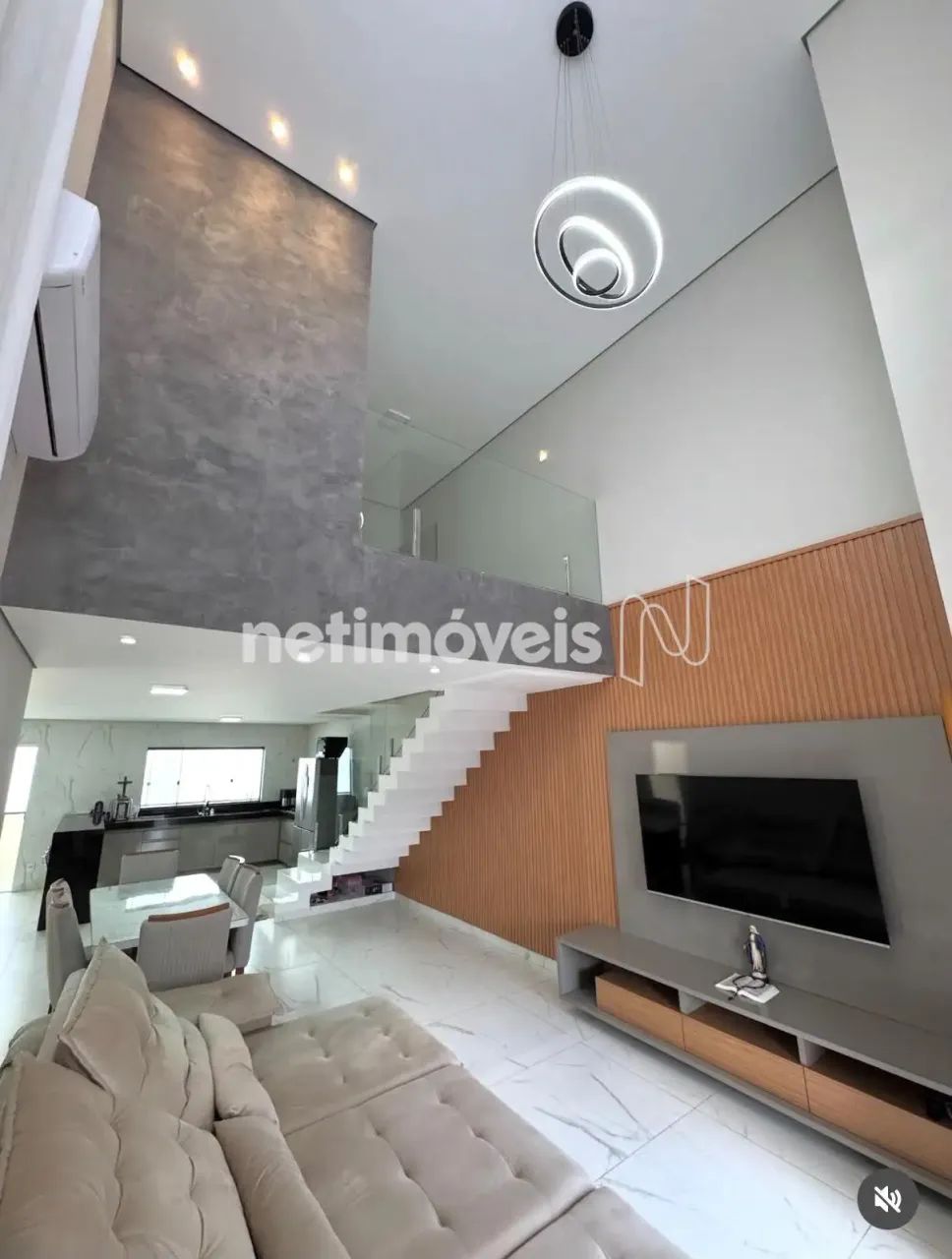 CASA DE LUXO EM SARZEDO. - Foto 3