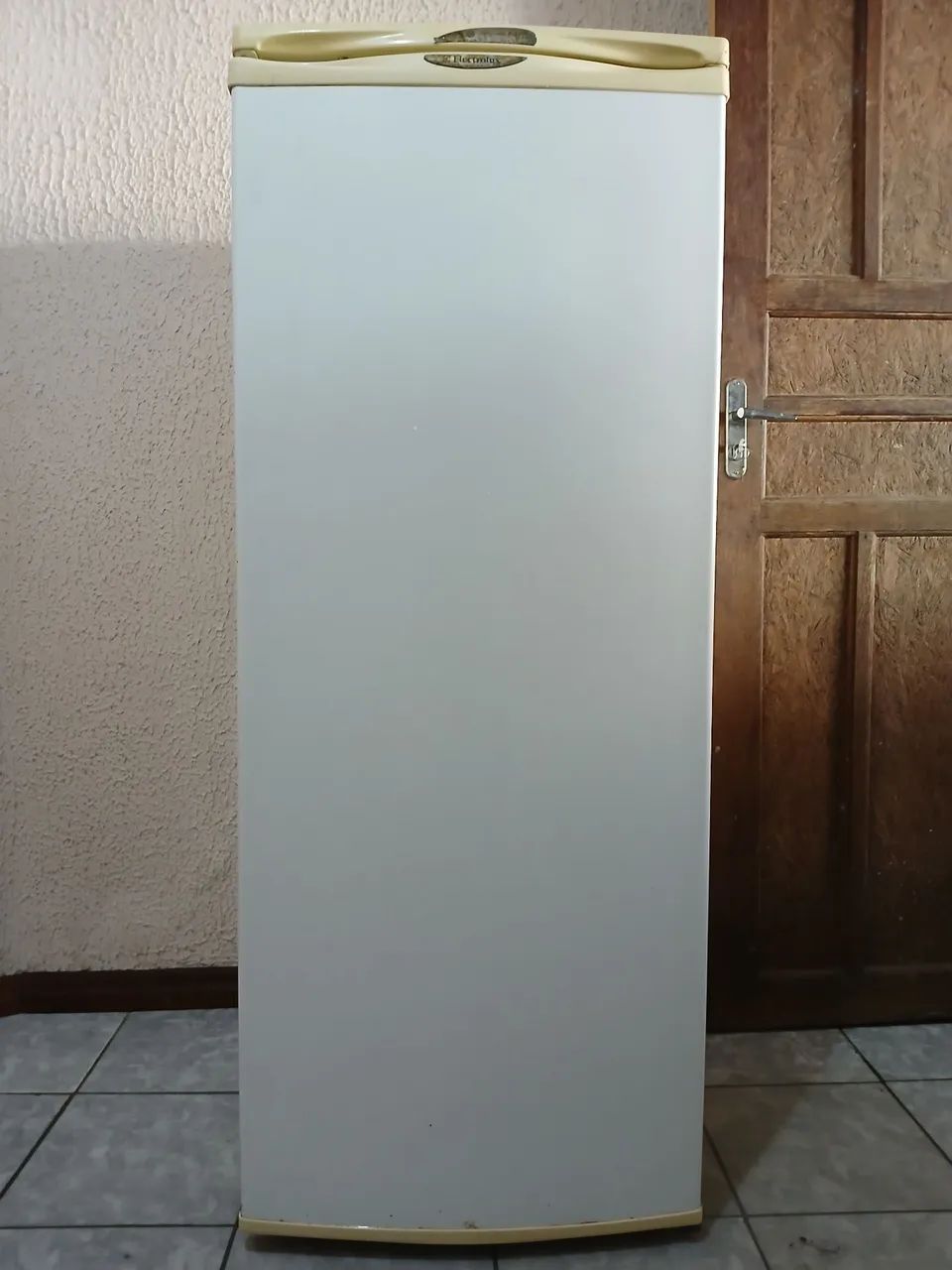 Geladeira Electrolux R250 - Foto 2