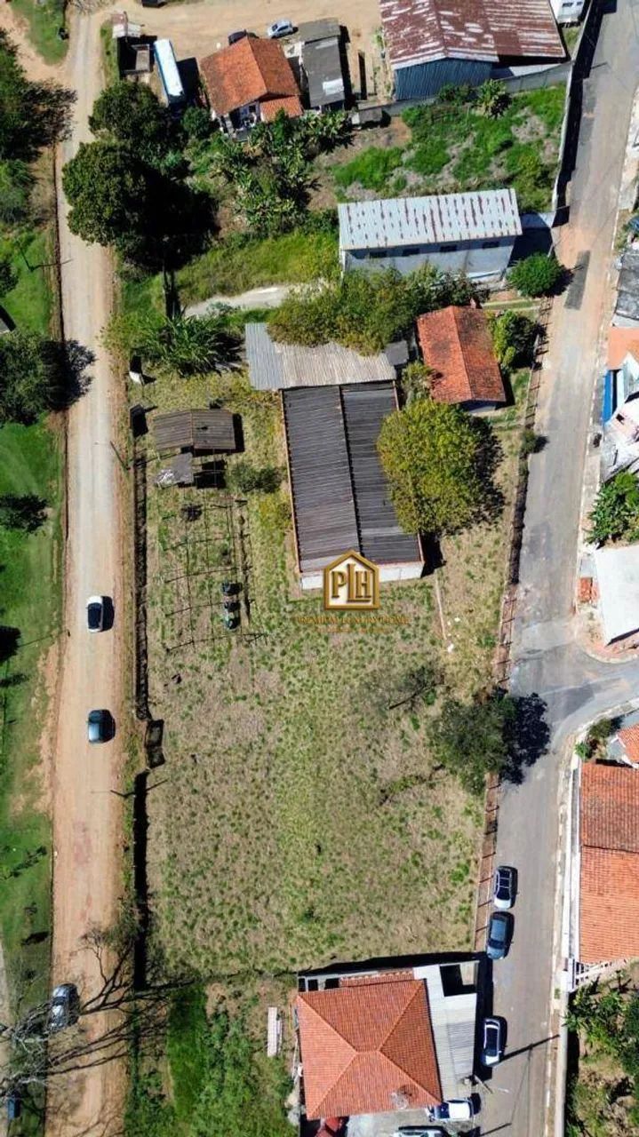 Prédio Industrial em Piracaia