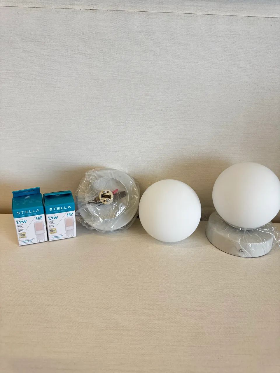 Kit com 2 arandelas Plafon Bola - Foto 2