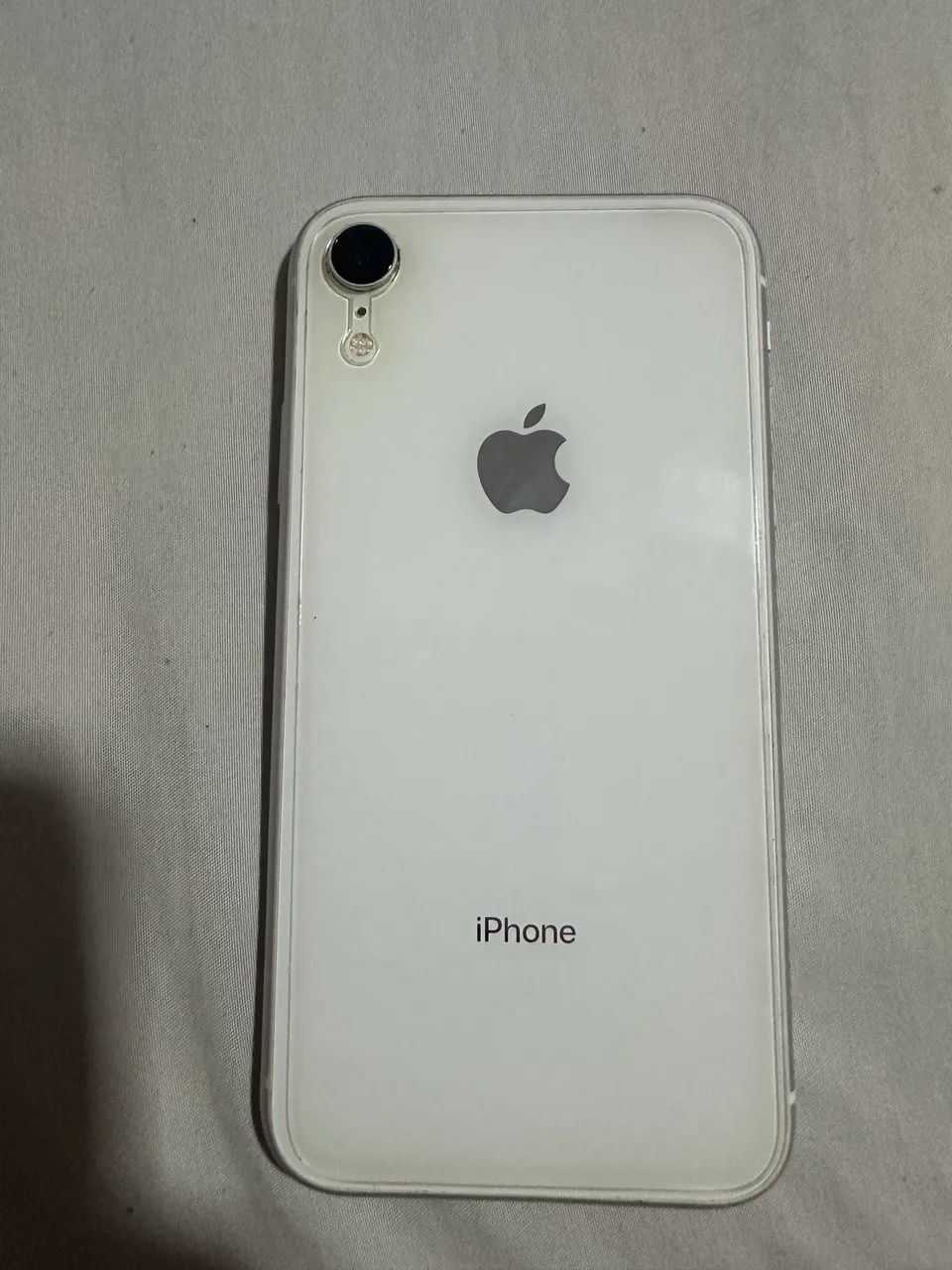 iPhone XR 
