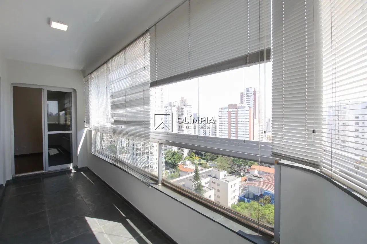 Venda Apartamento 3 Dormitórios - 210 m² Moema - Foto 6
