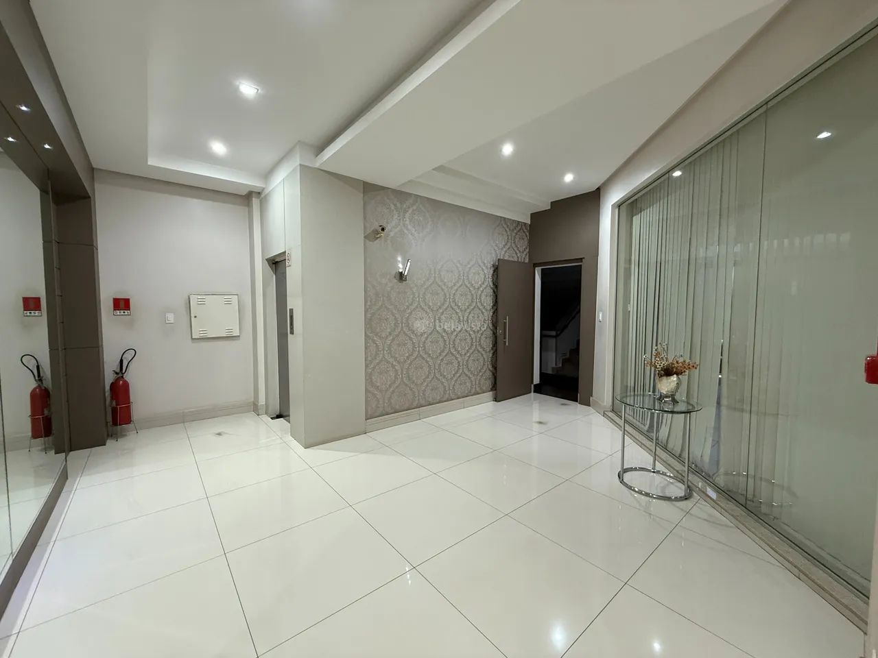 APARTAMENTO À VENDA EDIFÍCIO SAN RAFAEL - CENTRO DE APUCARANA. - Foto 3