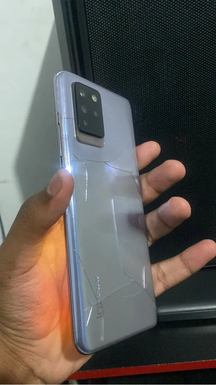 Vendo celular do modelo Infinix note 10 pro. Nunca aberto  - Foto 3