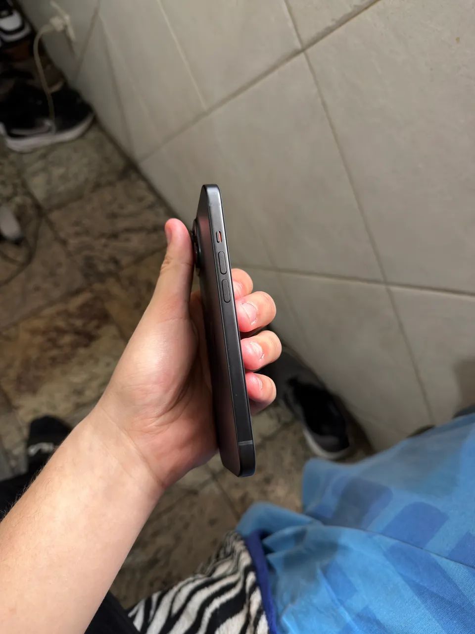 iPhone 15 128 GB ESTADO DE ZERO - Foto 3
