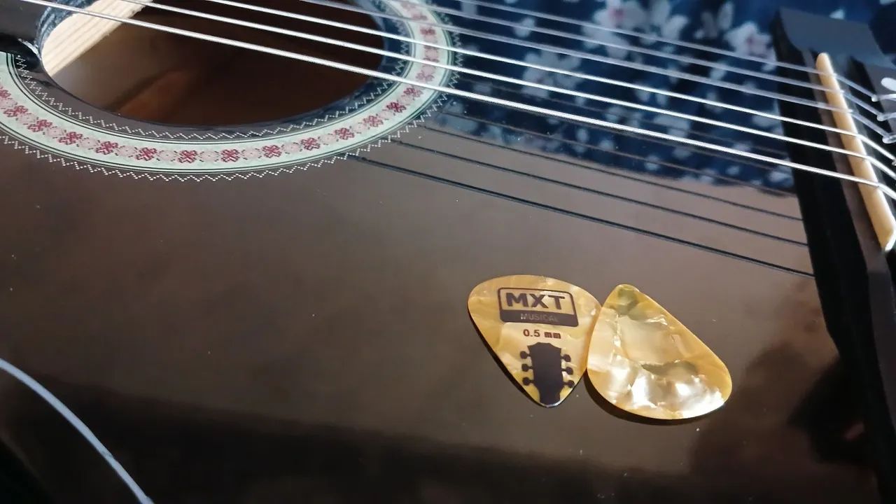 Vendendo violão - Foto 4