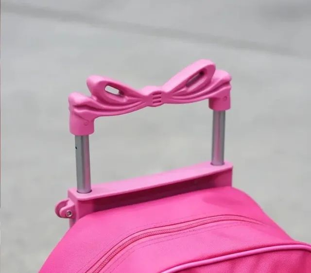 Mochila Escolar Feminina com rodinhas - Foto 3