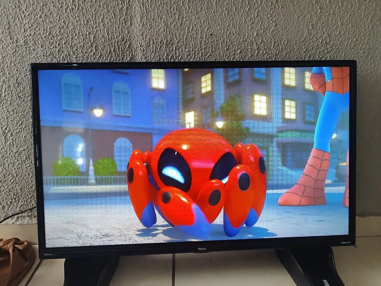 Tv SMART Philco Roku 32 polegadas funcionando perfeitamente  - Foto 5