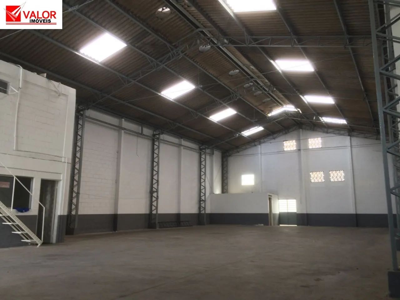 Galpao COMERCIAL em TABOÃO DA SERRA - SP, VILA DAS OLIVEIRAS