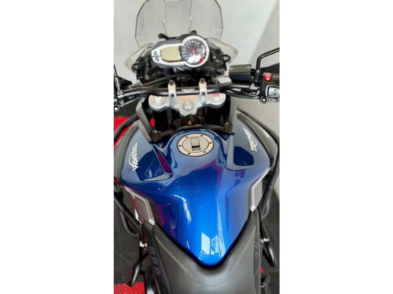 Triumph Tiger 800 xcx 2018 - Foto 4