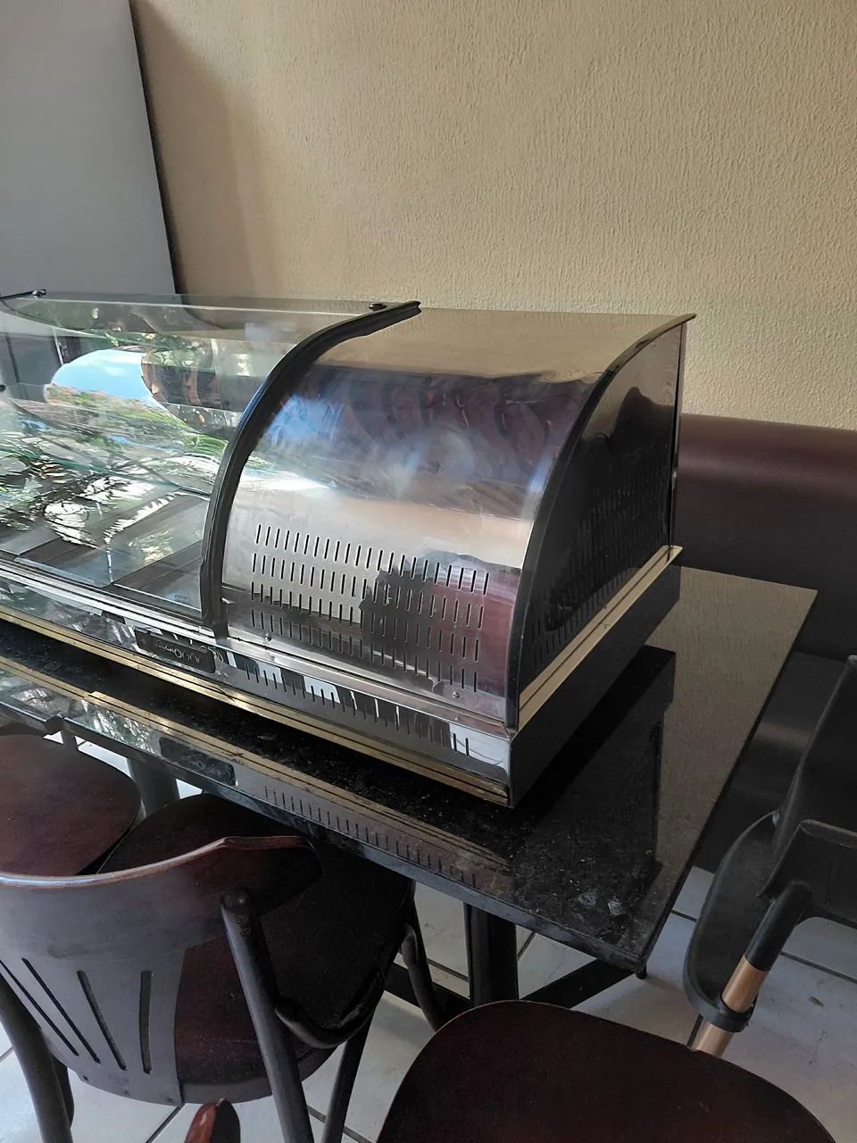 Vendo estufa refrigerado gelopar 120x45cm - Foto 2