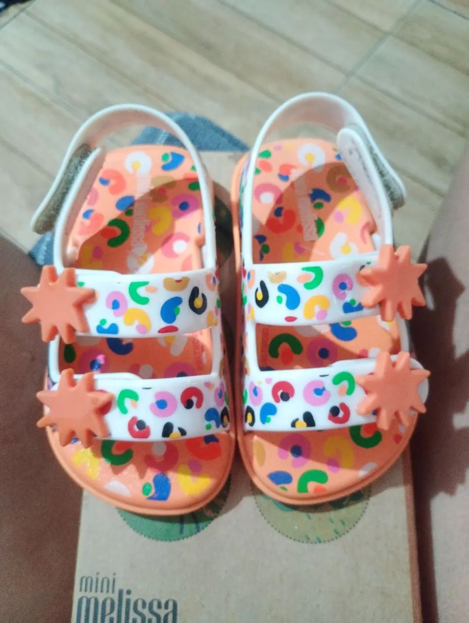 Mini melissas semi-novas 