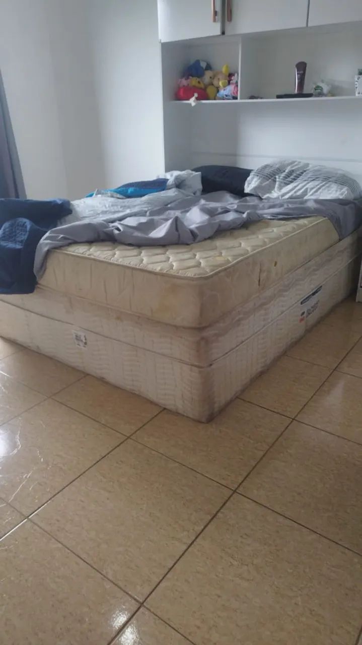 Vendo coj.cama c/ guarda roupa - Foto 2