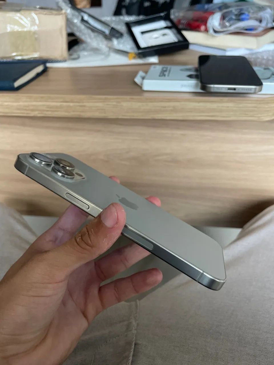 iPhone 15 Pro Max 256Gb (com defeito) - Foto 2