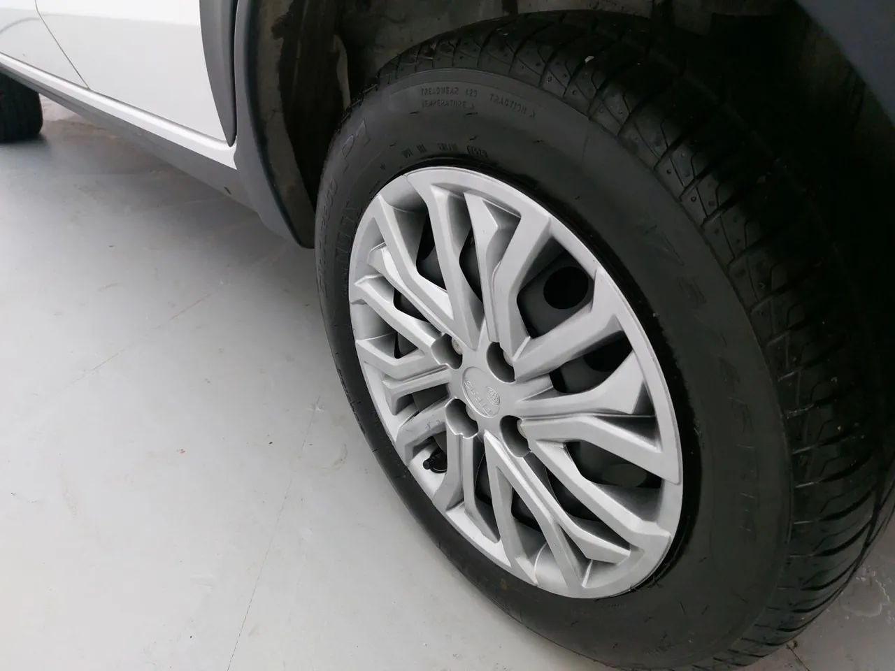 Fiat Mobi LIKE 1.0 Fire Flex 5p., foto 12 de 18
