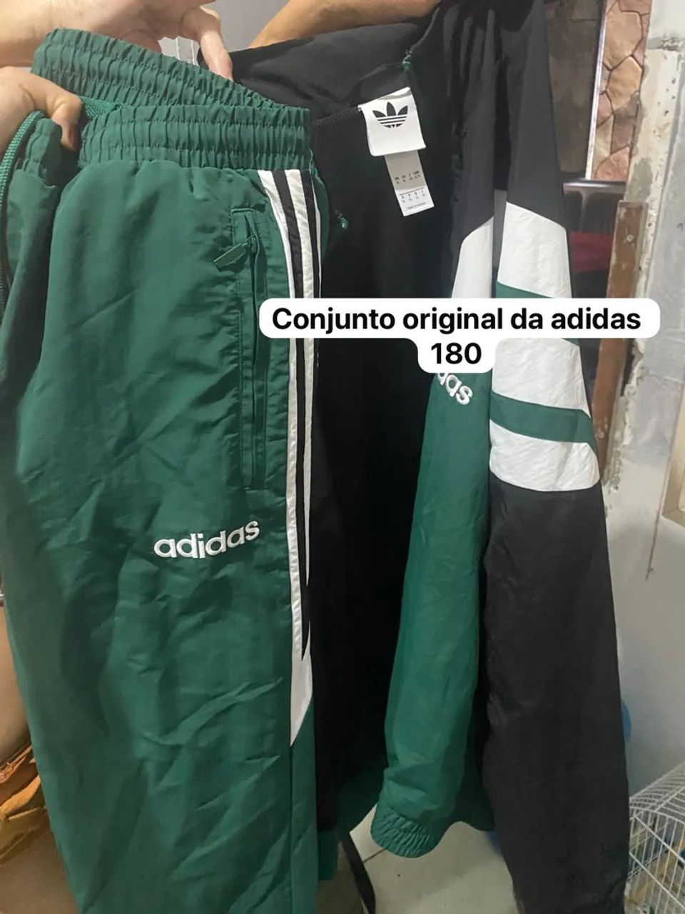 Bazar de roupas de marca 