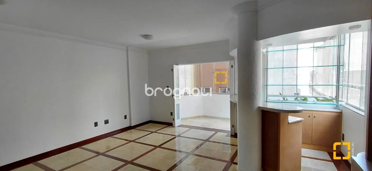Apartamento com 3 quartos na Agronômica e vaga de garagem livre - Foto 3