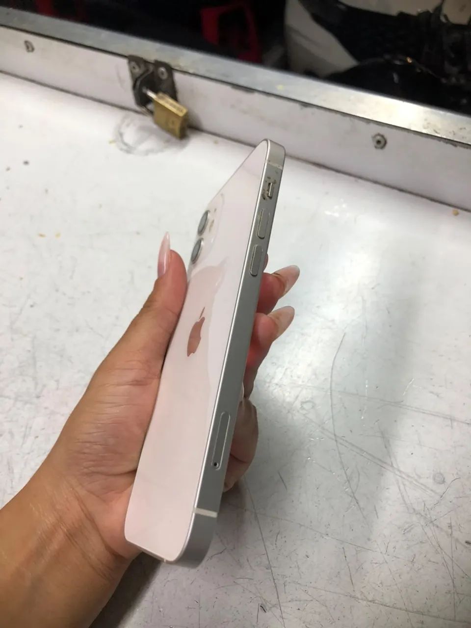 IPHONE 12 - Foto 4