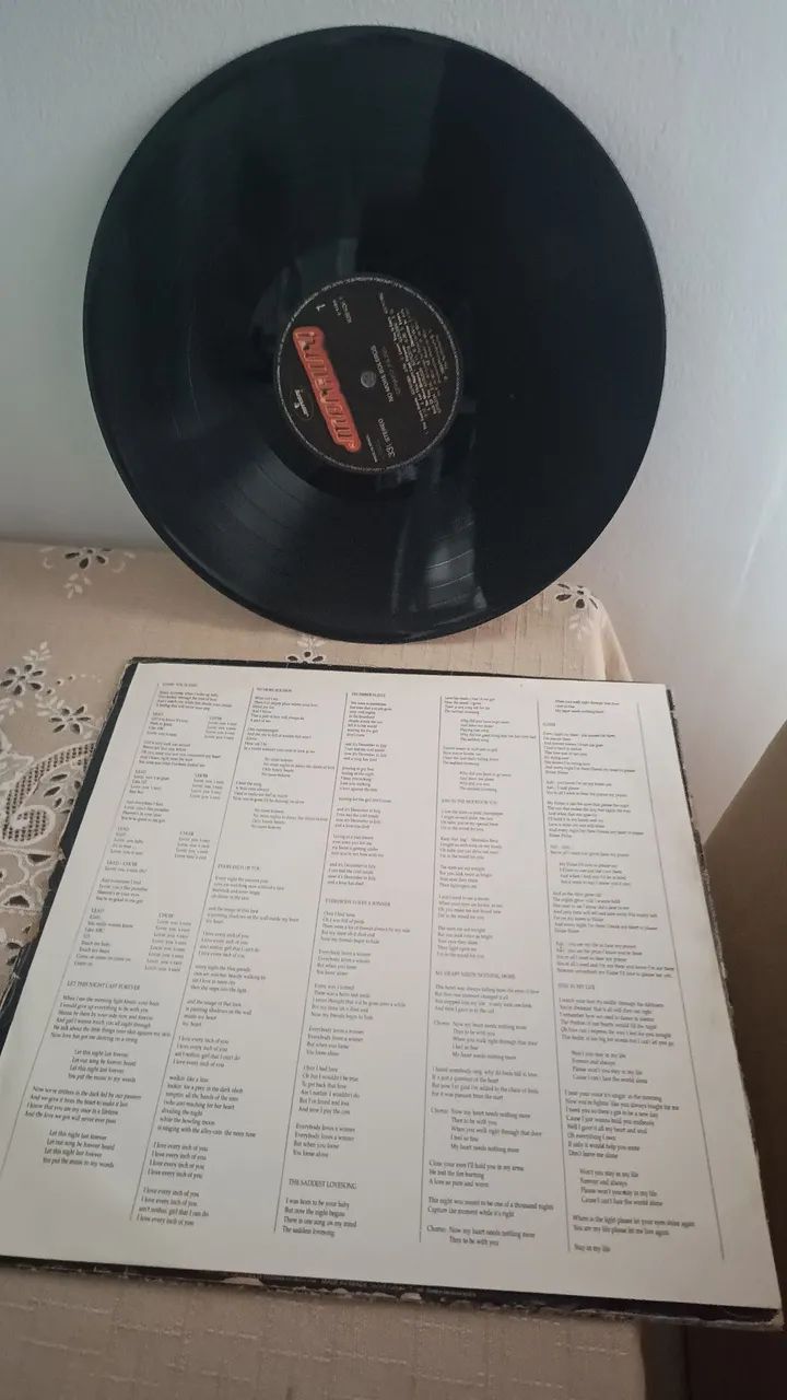 LP No more  boleros - Gerard Joling - Foto 3
