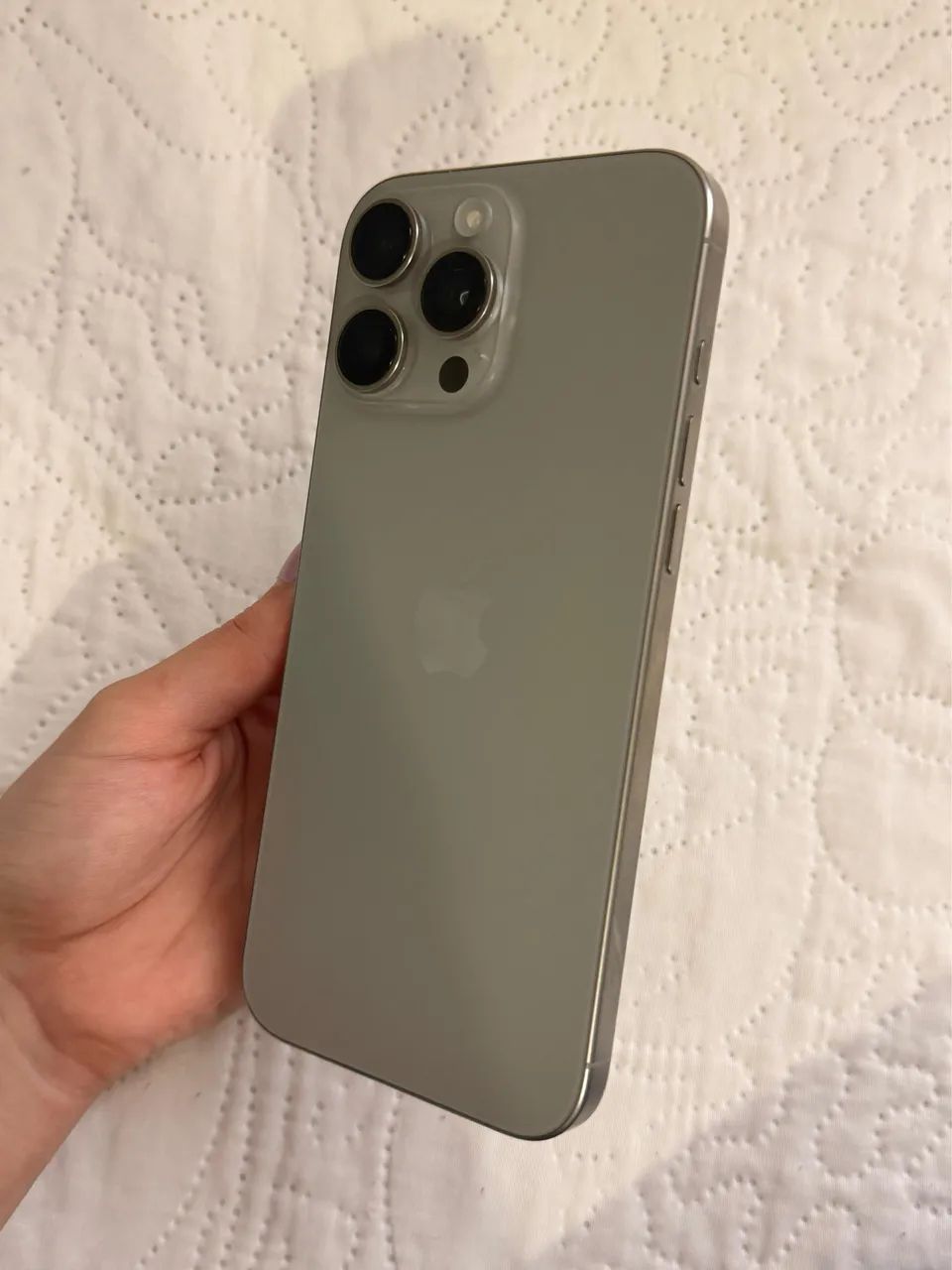 iphone 16 pro max - Foto 2