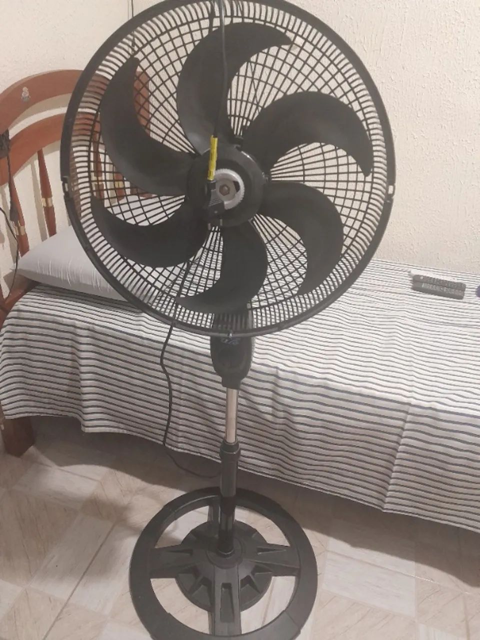 VENTILADOR PEDESTAL 40CM