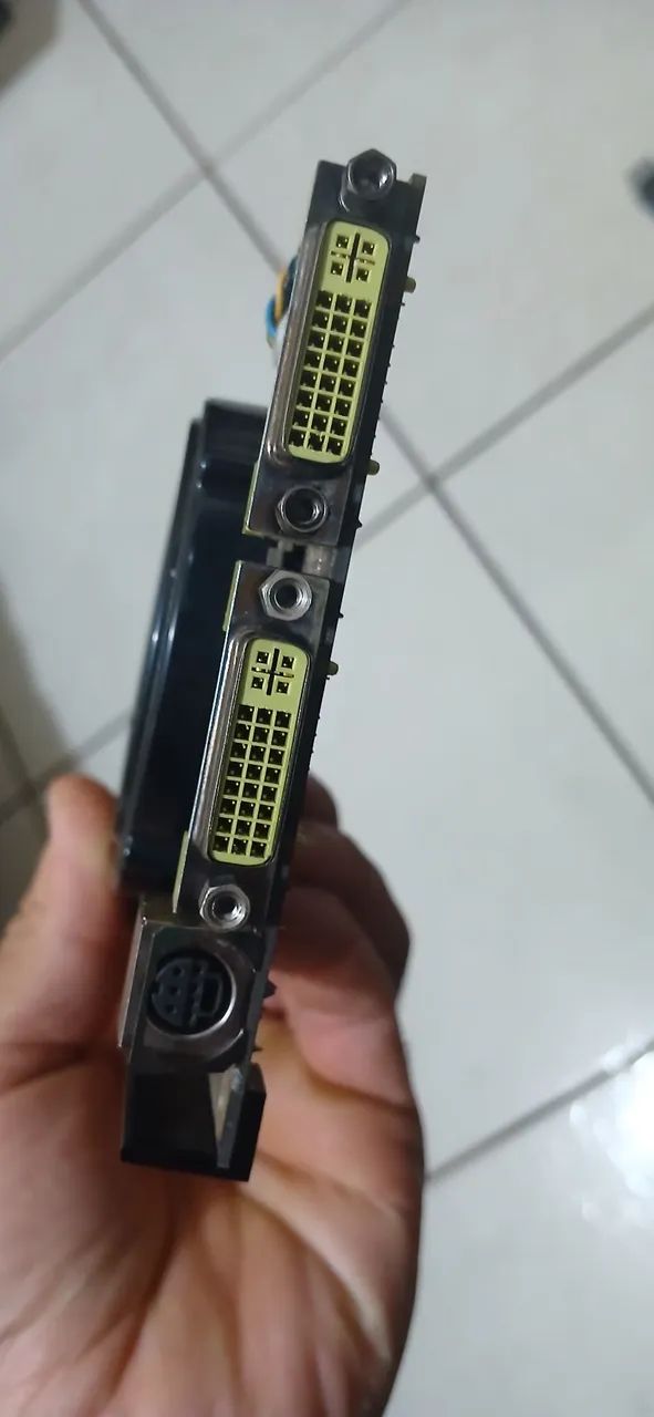 Placa de video gt9800 defeito - Foto 4