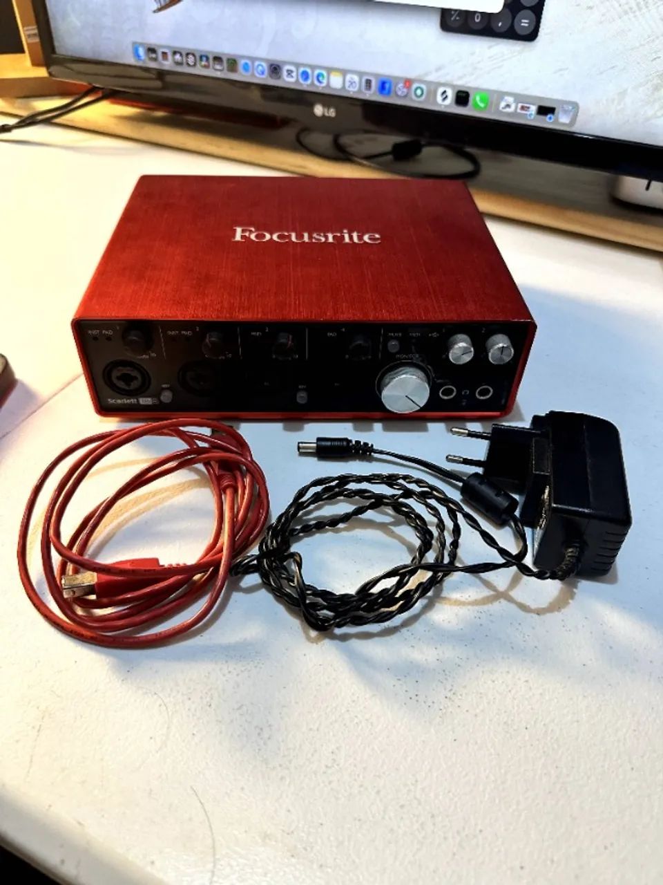 Focusrite 18i8 2nd Gen - Foto 3